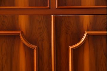 中古　イギリス輸入家具　エドワーディアン様式　存在感のある4枚扉のブックケース(キャビネット、飾り棚、本箱)