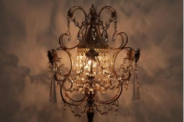 中古　海外製　豪華なガラスドロップのテーブルランプ(スタンドライト、卓上照明)