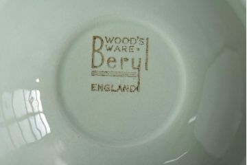 イギリスビンテージ　Woods ware(ウッズウエア)　Beryl(ベロル)　シリアルボウル2枚セット(スーププレート、深皿)