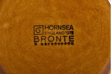 イギリスビンテージ　HORNSEA(ホーンジー)　BRONTE(ブロンテ)シリーズ　トリオ2客セット(カップ、ソーサー、プレート、洋食器)