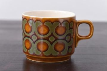 イギリスビンテージ　HORNSEA(ホーンジー)　BRONTE(ブロンテ)シリーズ　トリオ2客セット(カップ、ソーサー、プレート、洋食器)(1)