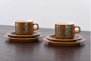 イギリスビンテージ　HORNSEA(ホーンジー)　BRONTE(ブロンテ)シリーズ　トリオ2客セット(カップ、ソーサー、プレート、洋食器)(1)