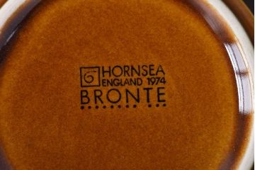 イギリスビンテージ　HORNSEA(ホーンジー)　BRONTE(ブロンテ)シリーズ　トリオ2客セット(カップ、ソーサー、プレート、洋食器)(1)