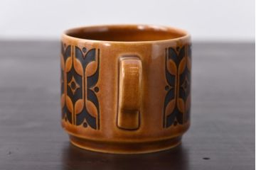 イギリスビンテージ　HORNSEA(ホーンジー)　HEIRLOOM(エアルーム)　カップ&ソーサー3客セット(洋食器)