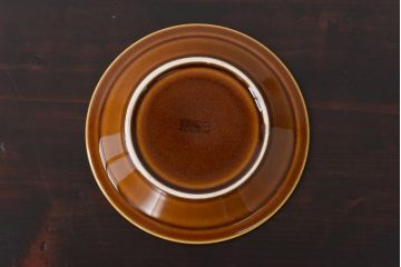 イギリスビンテージ　HORNSEA(ホーンジー)　HEIRLOOM(エアルーム)　カップ&ソーサー3客セット(洋食器)