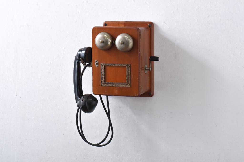 昭和レトロ 昔の電話　デルビル磁石式壁掛電話機 ベルが鳴ります アンティーク 昭和レトロ デルビル磁石式壁掛電話機 ベル鳴ります