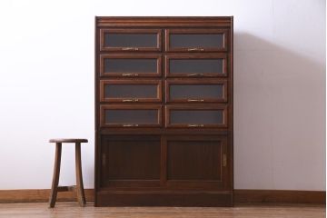 アンティーク家具　イギリスアンティーク　オーク材　引き戸付きのレトロな薄型シャツケース(チェスト、ドロワー、引き出し)(1)