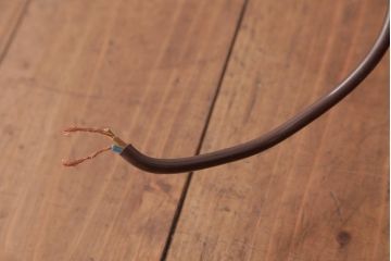 海外製　高級品!　アイアンフレームと気泡ガラスが目を引くビンテージの4灯シャンデリア(吊り下げ照明、天井照明)