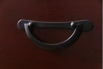 アンティーク家具　和製アンティーク　上手物!　漆　溜塗り　シックな雰囲気が漂う松本衣装箪笥(重ね箪笥、和タンス)