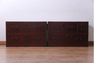 アンティーク家具　和製アンティーク　上手物!　漆　溜塗り　シックな雰囲気が漂う松本衣装箪笥(重ね箪笥、和タンス)