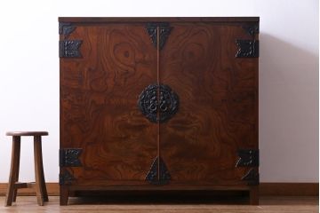 当店リメイク家具　伝統民芸　岩谷堂箪笥　2wayが便利な脚付サイドボード(衣装箪笥、引き出し、収納棚)