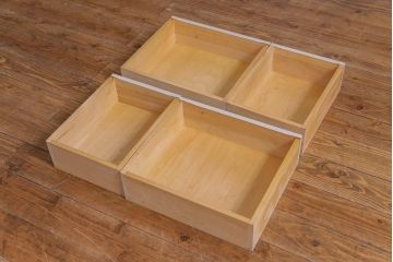 ペイント家具　ビンテージ　#138　淡いカラーが一味違う北海道民芸家具のサイドボード(サイドキャビネット、収納棚)