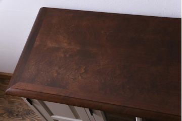 ペイント家具　ビンテージ　#138　淡いカラーが一味違う北海道民芸家具のサイドボード(サイドキャビネット、収納棚)