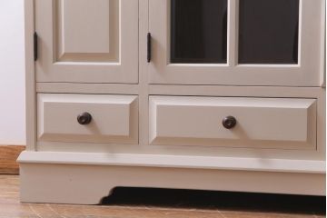 ペイント家具　ビンテージ　#138　淡いカラーが一味違う北海道民芸家具のサイドボード(サイドキャビネット、収納棚)