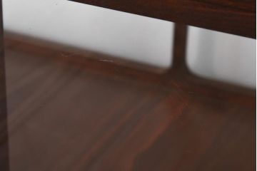 アンティーク家具　大正ロマン　栗材　細部の意匠が光るすっきりとしたデザインのガラスケース(陳列棚、飾り棚)