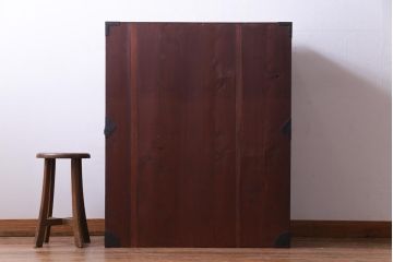 アンティーク家具　明治大正期　前面桐材　巾着金具付き　繊細な職人技が光る貫録のある松本箪笥(衣装箪笥、桐箪笥、桐たんす)(1)