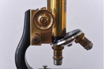 アンティーク雑貨　Ernst Leitz wetzlar No.231642 顕微鏡(マイクロスコープ、ライカ)