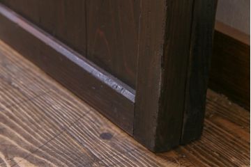 和製アンティーク　障子紙貼り　明治大正期の風情あふれる板戸2枚セット(引き戸、建具、帯戸)(R-035310)