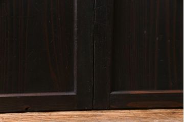 和製アンティーク　障子紙貼り　明治大正期の風情あふれる板戸2枚セット(引き戸、建具)