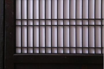 和製アンティーク　障子紙貼り　明治大正期の風情あふれる板戸4枚セット(引き戸、建具)