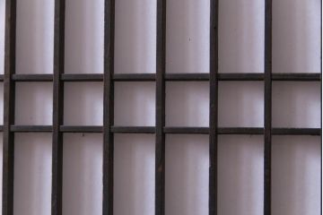 和製アンティーク　障子紙貼り　明治大正期の風情あふれる板戸4枚セット(引き戸、建具)