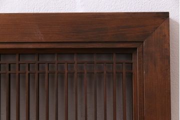 昭和初期　繊細に並んだ細い桟が上品な雰囲気醸し出す筬(おさ)欄間(欄間、明り取り)