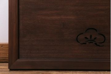 和製アンティーク　松の図　素朴な透かし意匠が魅力の欄間(明り取り、明かり取り)(R-035318)