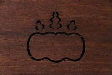 和製アンティーク　桐紋　素朴な透かし意匠が魅力の欄間(明り取り)(1)