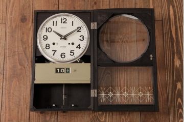 アンティーク雑貨　SEIKO(セイコー)　30DAY・1ヵ月巻　手巻き式　日付曜日付き掛け時計(柱時計、振り子時計)