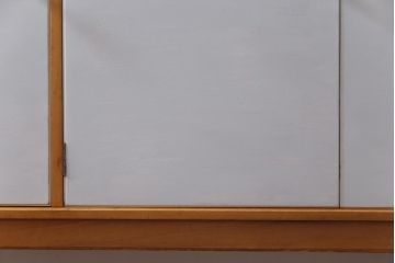 ヴィンテージ家具　イギリスビンテージ　北欧テイストなペイントサイドボード(収納棚)