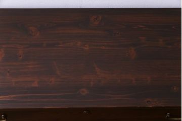 アンティーク家具　鉄脚リメイク　前面ケヤキ材　味わいのある杢目を楽しめる箪笥ローボード(リビングボード、チェスト)