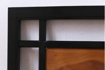 和製アンティーク　屋久杉無垢材　枠漆塗り　個性的で存在感のある欄間(明り取り)(1)