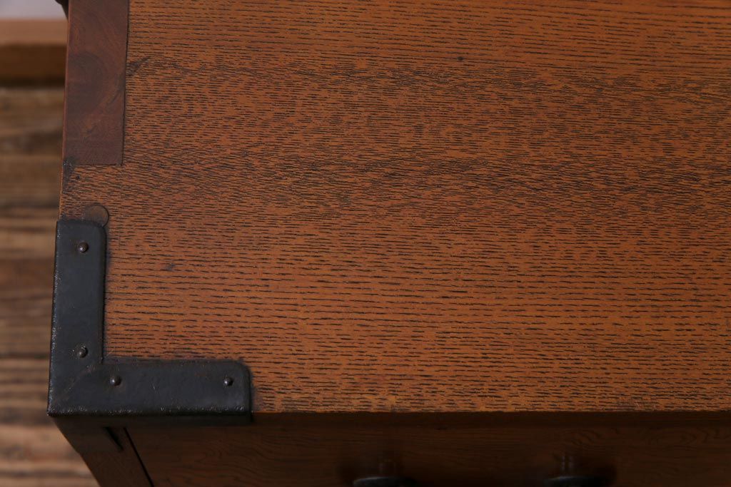 アンティーク家具　上手物!　三方ケヤキ前面玉杢材　漆塗り　箪笥リメイクリビングボード(ローボード、引き出し)(1)