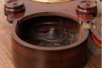 アンティーク雑貨　和製アンティーク　タカノ(高野精密工業)　内部交換済・電池式　四ツ丸　だるま時計(掛け時計、柱時計)