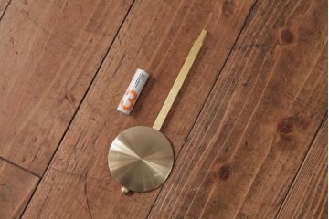 アンティーク雑貨　中古　SEIKOSHA(精工舎、セイコー)　内部交換済・電池式　レトロモダンな壁掛け時計(柱時計)
