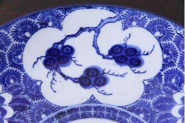 アンティーク雑貨　古民具・骨董　明治期　印判　華やかな図柄の1尺1寸5分皿(大皿、和食器)