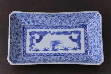 古民具・骨董　江戸期　大明成化年製　微塵唐草文長皿(和食器)