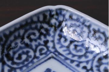 古民具・骨董　江戸期　古伊万里　冨貴長春　蛸唐草文長皿(和食器)(1)