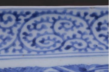 古民具・骨董　江戸期　古伊万里　冨貴長春　縁起の良い蛸唐草長皿(和食器)