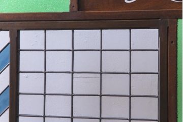 アンティーク雑貨　ラフジュ工房オリジナルステンドグラス　昭和初期　当時もの色ガラス　ステンドグラス　椿の図がおしゃれな衝立(パーテーション、つい立て、仕切り)