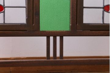 アンティーク雑貨　ラフジュ工房オリジナルステンドグラス　昭和初期　当時もの色ガラス　ステンドグラス　椿の図がおしゃれな衝立(パーテーション、つい立て、仕切り)