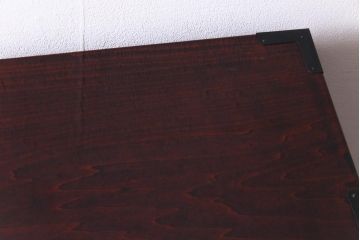 中古　民芸家具　漆塗り　ケヤキ材　上質な仕上がりで気品漂う国産の整理箪笥(和タンス)