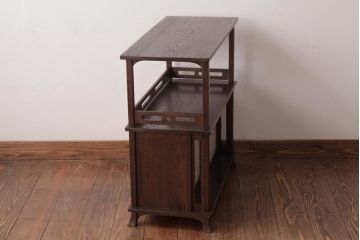 中古　指物家具　桑材　落ち着いた和の雰囲気が漂う上品な茶棚(飾り棚)