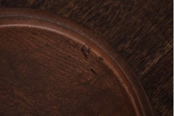 和製アンティーク　ケヤキ材　古い味わいのある刳り貫き盆・大小セット(丸盆)