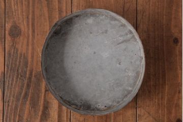 アンティーク雑貨　昭和レトロ　昔懐かしい雰囲気を演出する丸型ガラスビン(ガラス瓶、キャニスター)