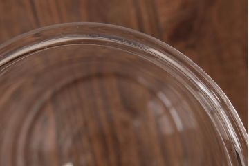 アンティーク雑貨　昭和レトロ　昔懐かしい雰囲気を演出する丸型ガラスビン(ガラス瓶、キャニスター)