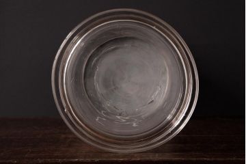 アンティーク雑貨　昭和レトロ　昔懐かしい雰囲気を演出する丸型ガラスビン(ガラス瓶、キャニスター)