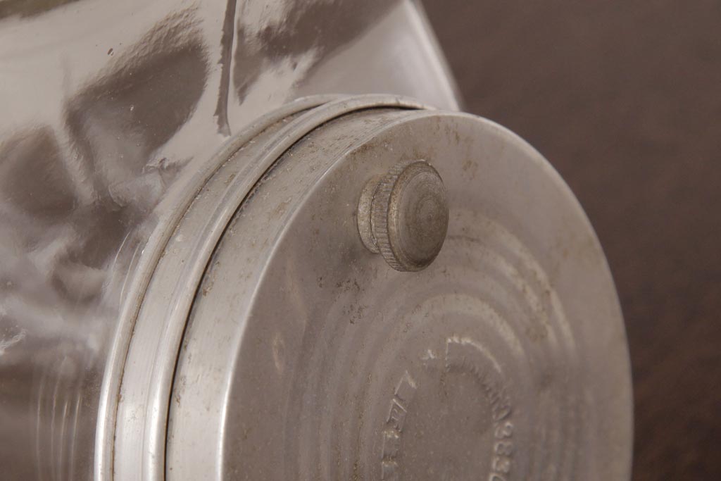 アンティーク雑貨　和製アンティーク　レトロな空間づくりにおすすめな古いタバコ屋のガラス瓶(ガラスビン)