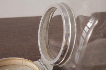 アンティーク雑貨　和製アンティーク　レトロな空間づくりにおすすめな古いタバコ屋のガラス瓶(ガラスビン)