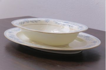 中古　Nittoroyal(ニットーロイヤル、ノリタケ)　ボーンチャイナ　ブルーヒル(廃盤)　オーバルプレート&深皿セット(大皿、カレー皿、洋食器)